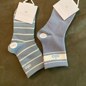 ALO Yoga Striped Bluish Gray